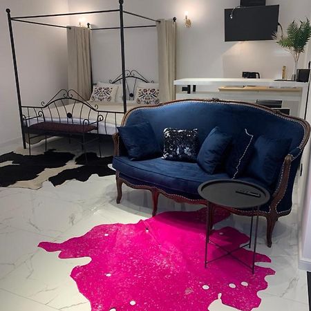 Tiltu 5 Jacuzzi Apartment クライペダ エクステリア 写真