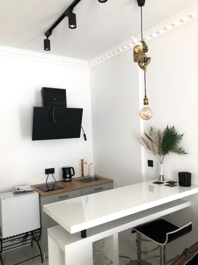 Tiltu 5 Jacuzzi Apartment クライペダ エクステリア 写真